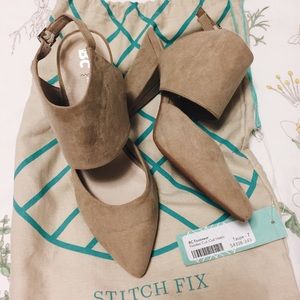 BC footwear taupe hidden cut-out heels - Sz7